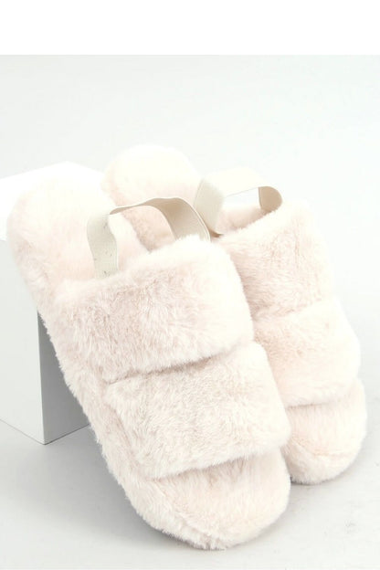 Slippers Model 158630 Inello